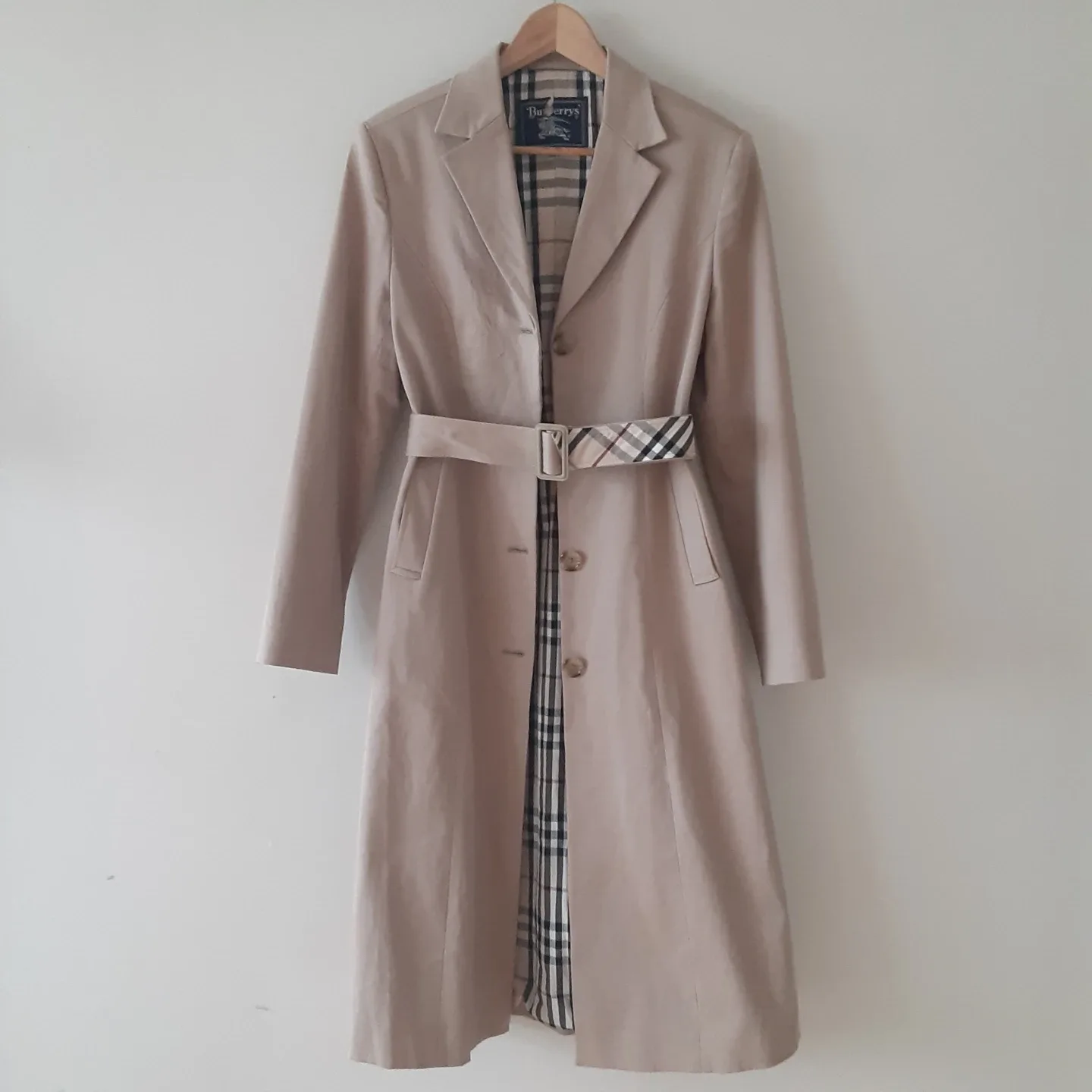 Women's Coat Size M thumbnail
