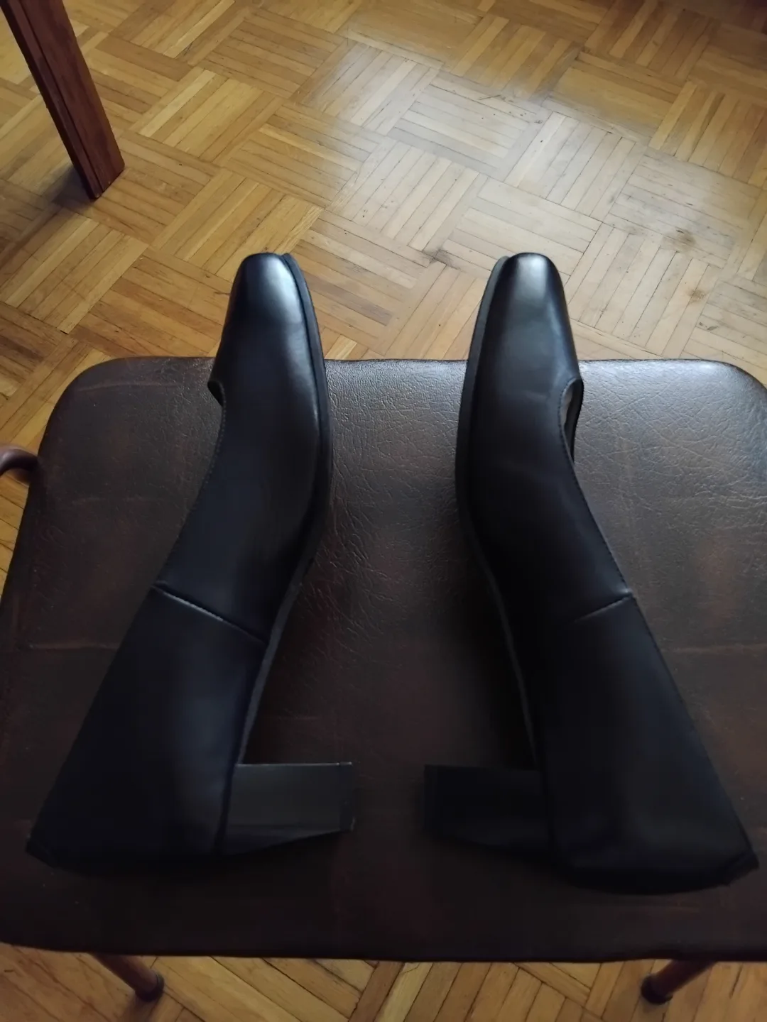 skypro black leather shoes cabin crew shoes image indicator(6)