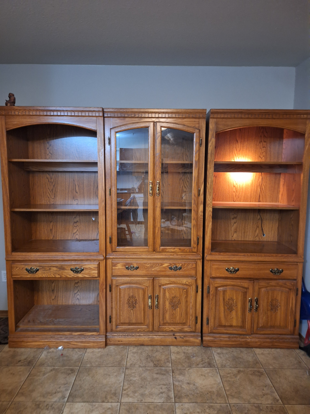Three-Piece Oak Wood Hutch/Cabinet Set