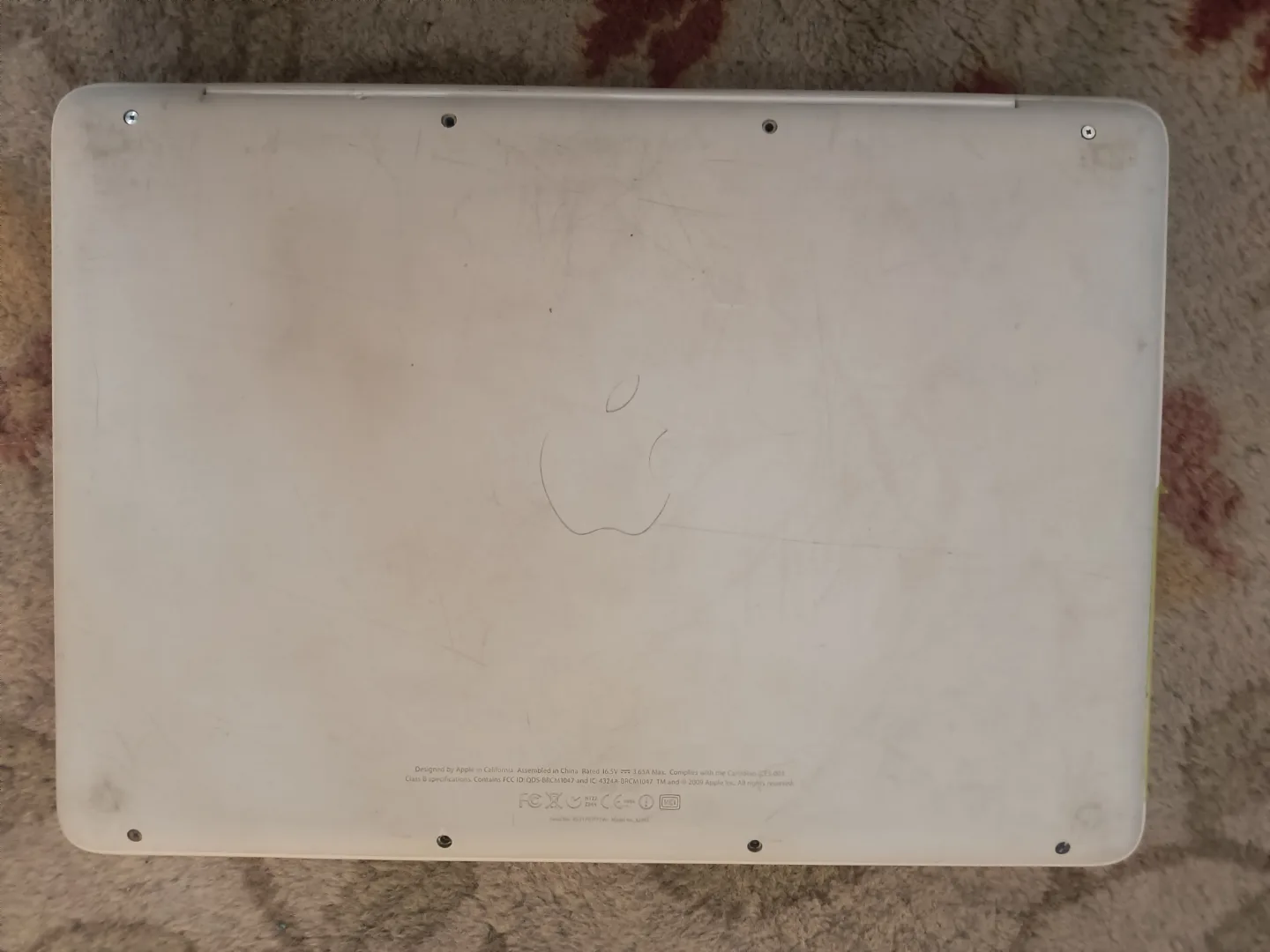 2010 MacBook Upgraded RAM, SSD, New Battery image indicator(4)