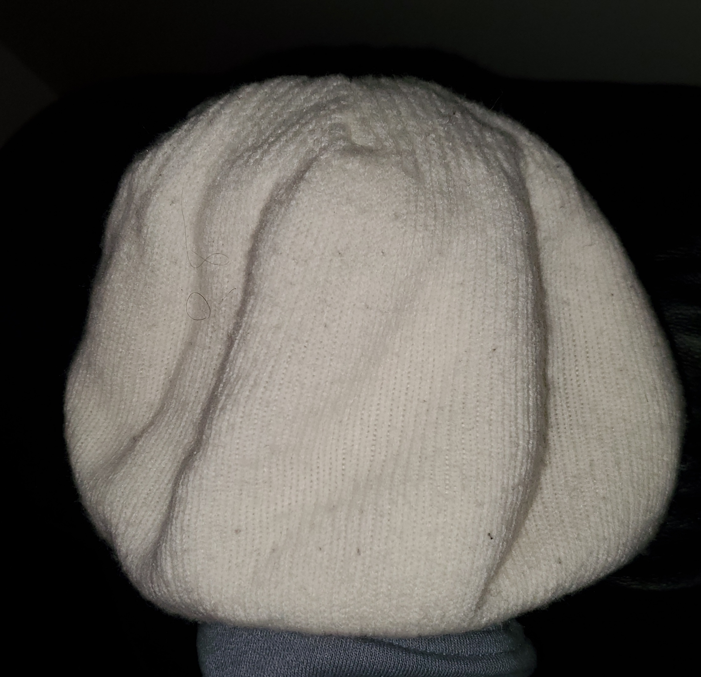 Cream-coloured Knit Beanie - photo 5