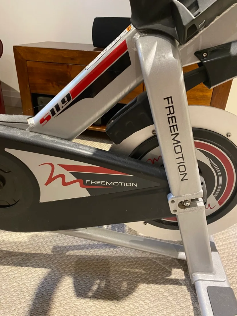 Freemotion S9.9 Spin Bike image indicator(3)