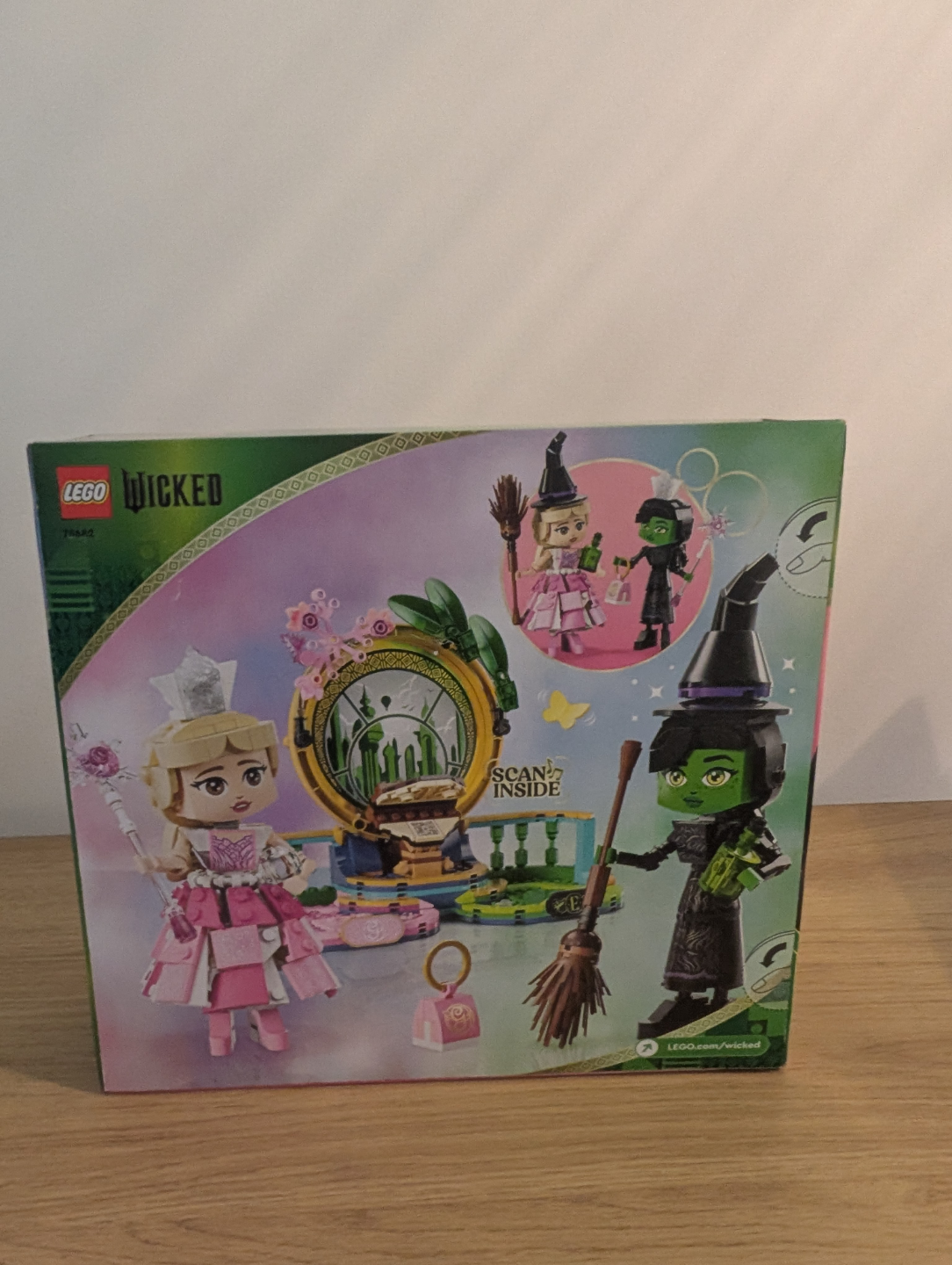 LEGO Wicked Elphaba and Galinda - photo 2
