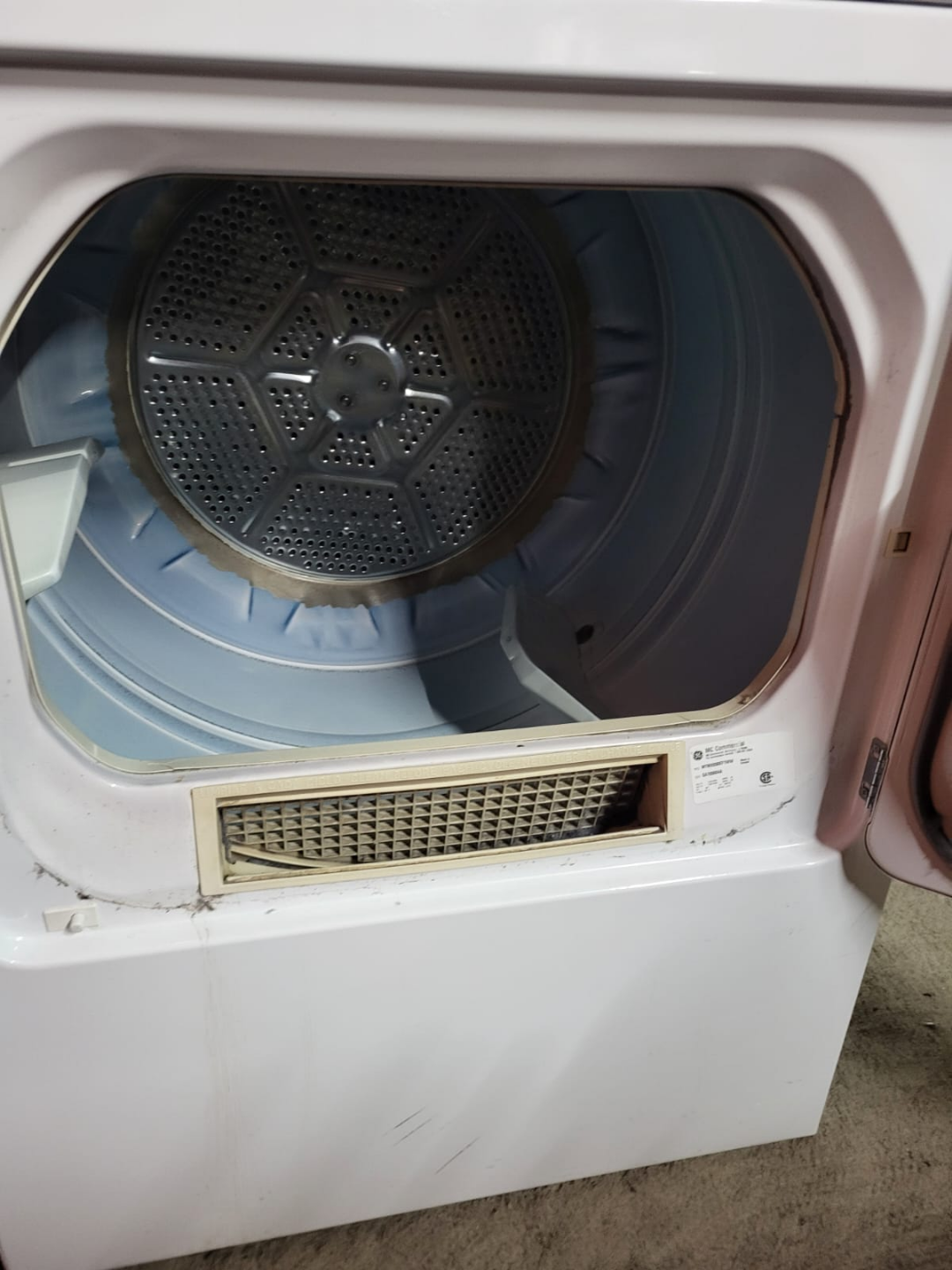 Moffat Electric Dryer - Model MTMX050EF1WW - photo 2