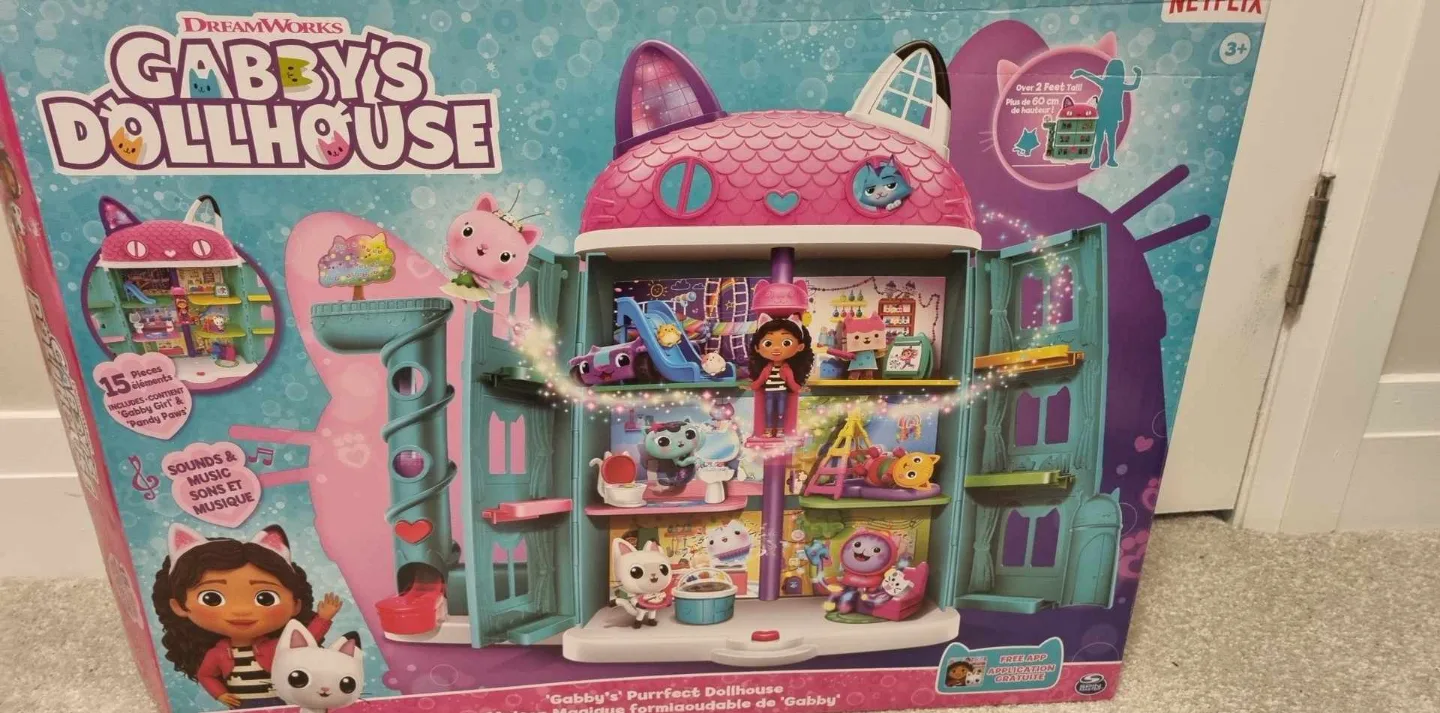 Gabby's Dollhouse Purrfect Dollhouse Playset with Accessories thumbnail