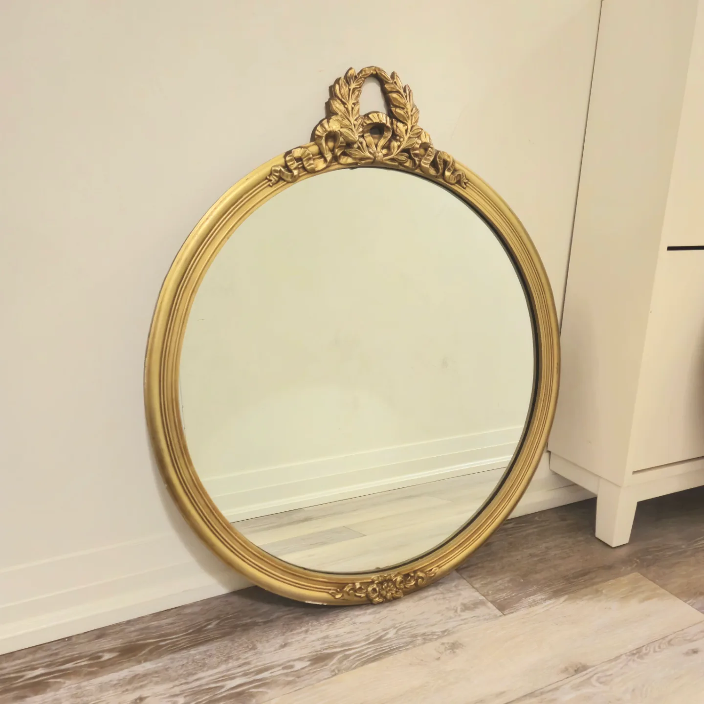 Ornate Gold Oval Mirror thumbnail