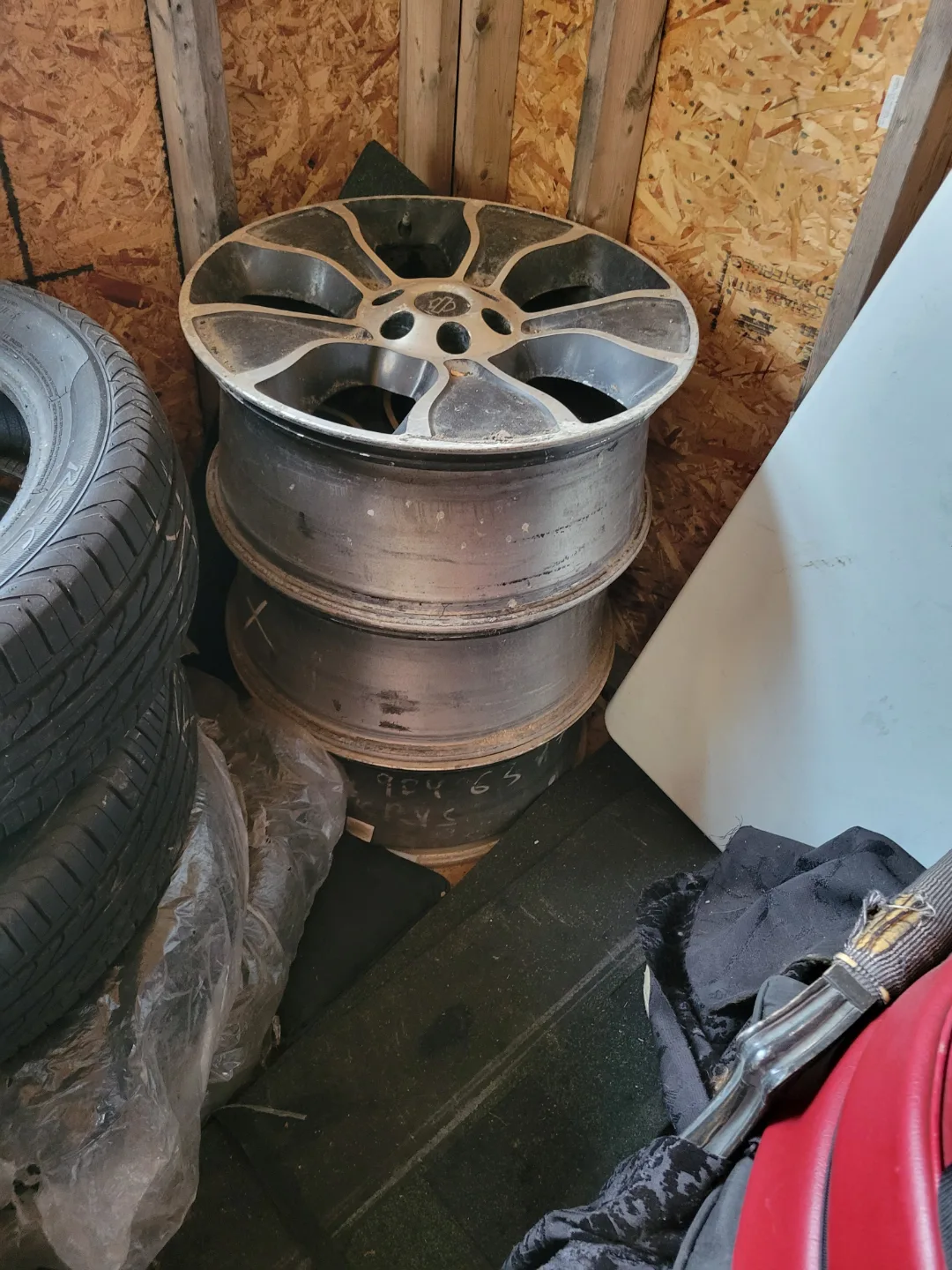 Harley-Davidson Ford 150 22 inch rims image indicator(2)