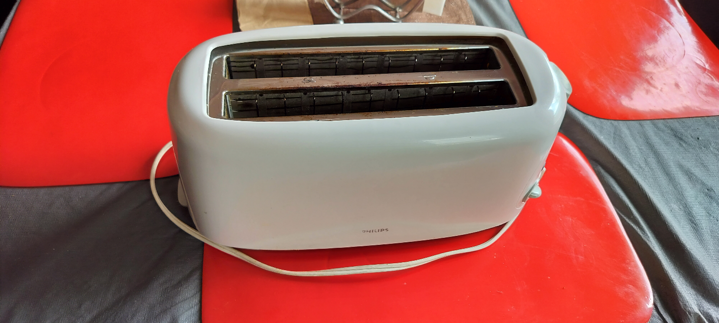 Philips 4-Slice Toaster - White - photo 2