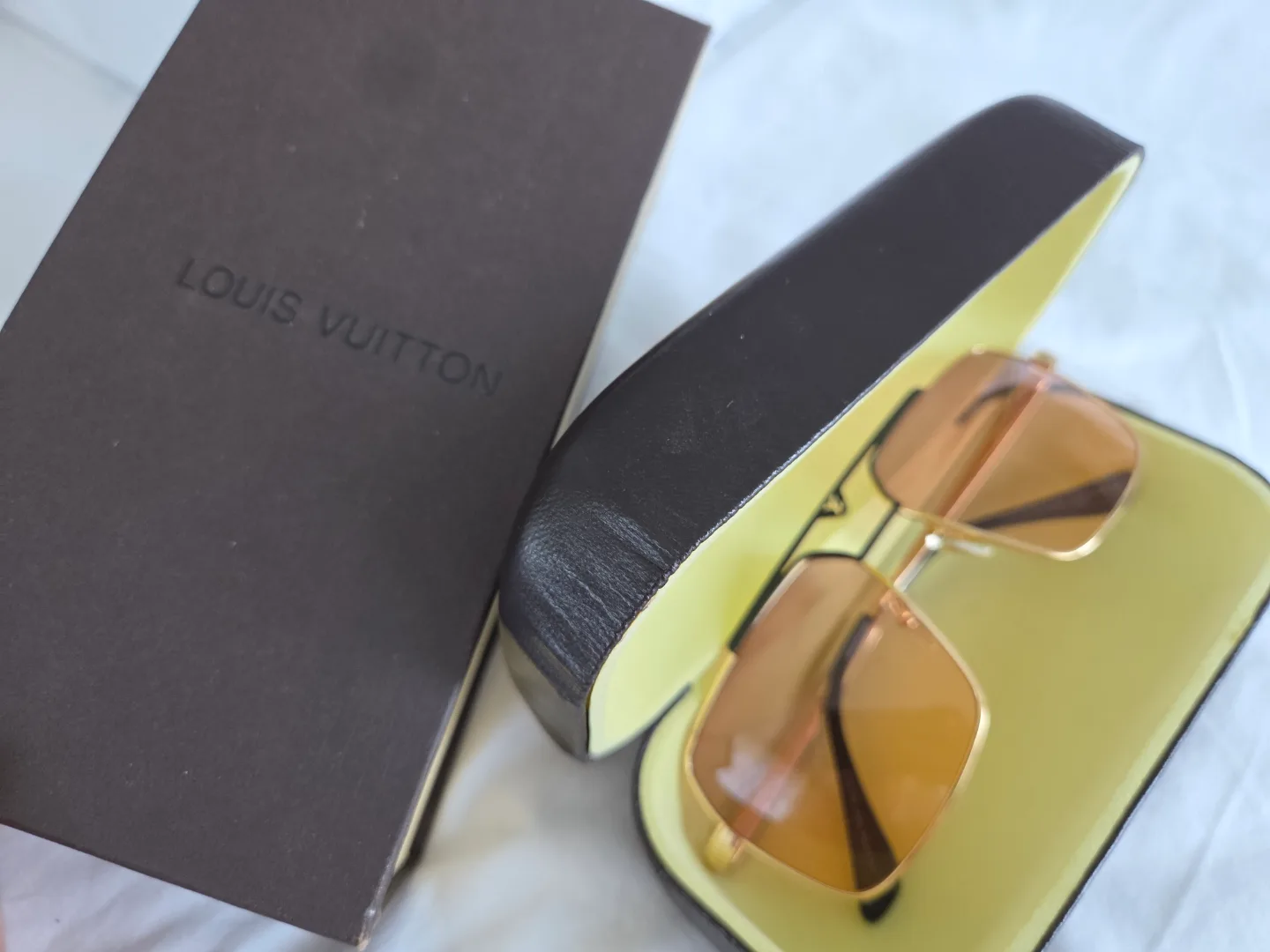 Louis Vuitton Sunglasses image indicator(7)