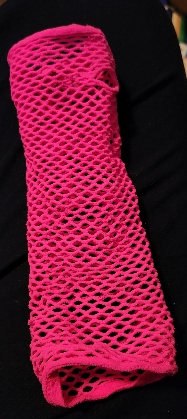 🏒 Pink Drawstring bag w/small items - photo 2