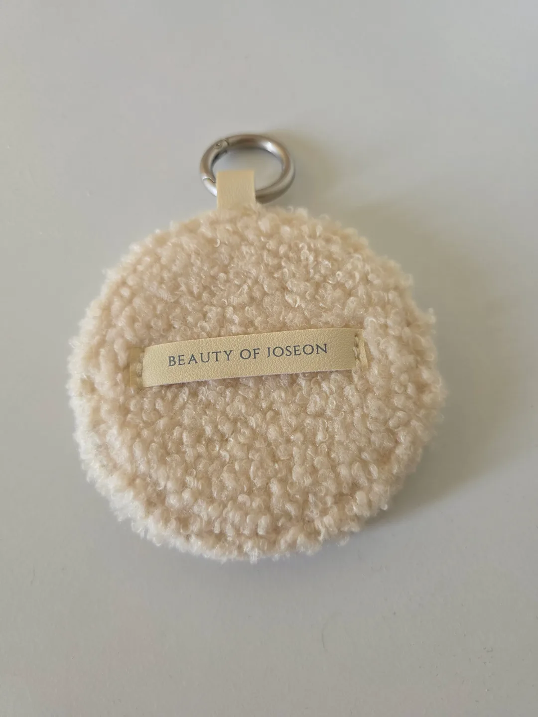 Beauty of Joseon Round Fluffy Keychain Mirror image indicator(3)