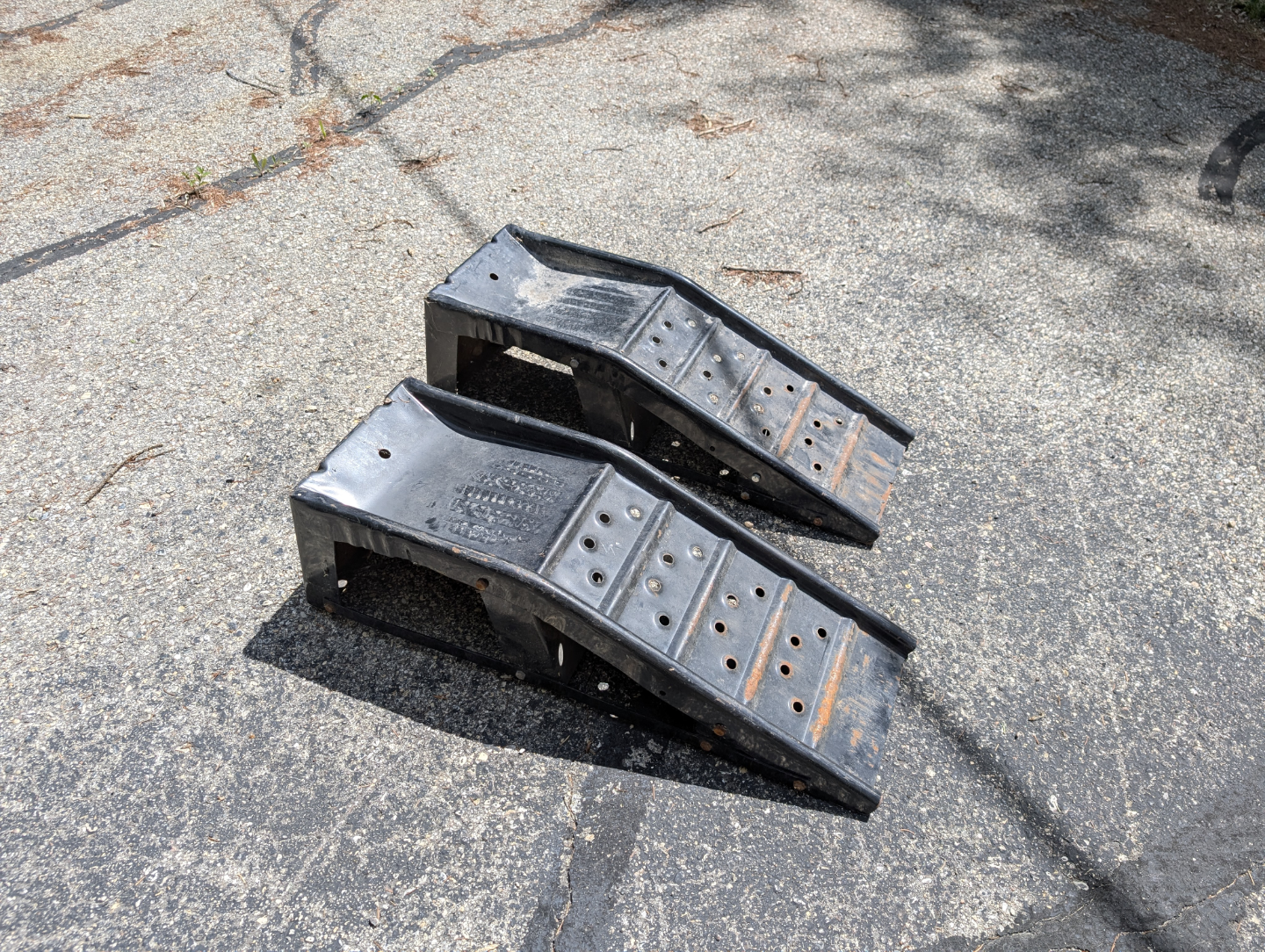 Pair of Used Vehicle Ramps (Steel)