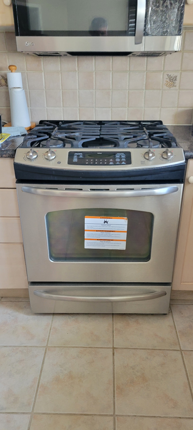 GE Profile 30" Gas Range Stainless Steel