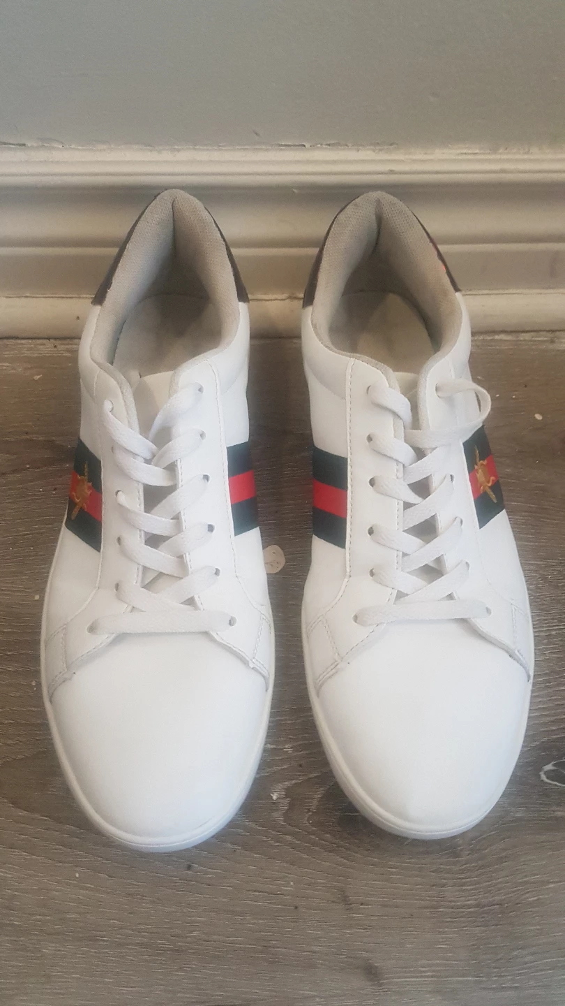 White leather sneakers with red and green stripes - photo 2