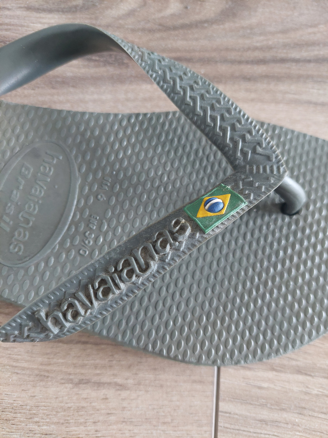 Havaianas Brazil Flip-Flops - Grey - Size 37/38