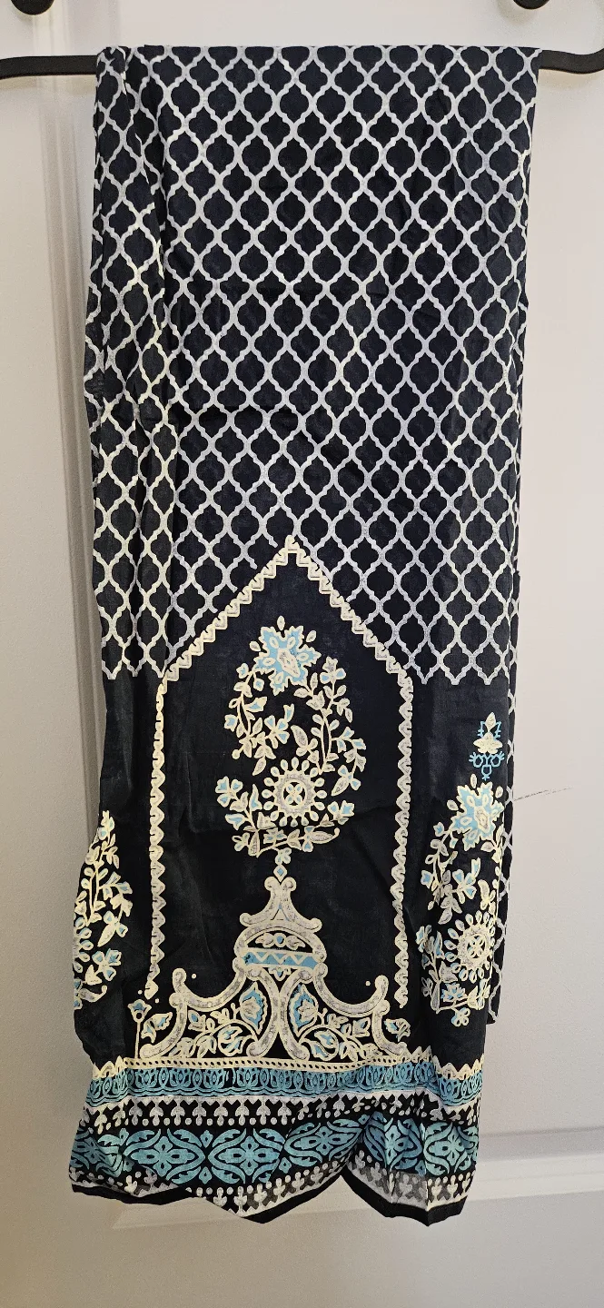 Women's Black and White Printed Shalwar Kameez thumbnail