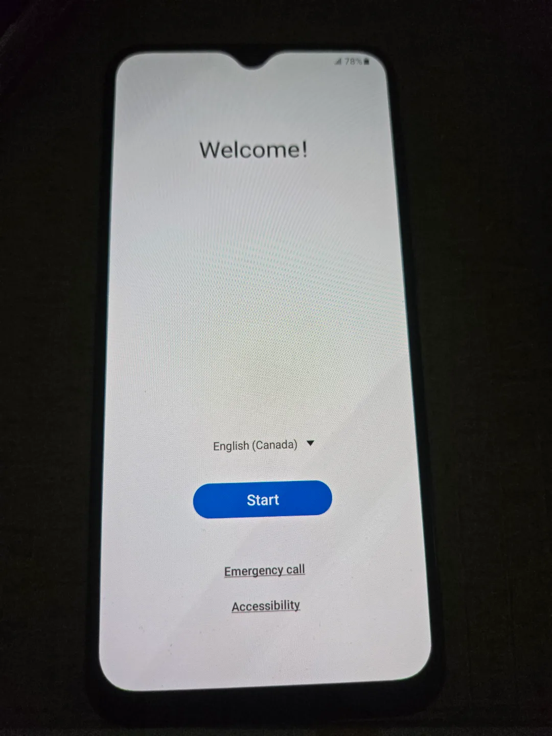 Samsung Galaxy A20 Smartphone 32GB with an SD card slot image indicator(3)
