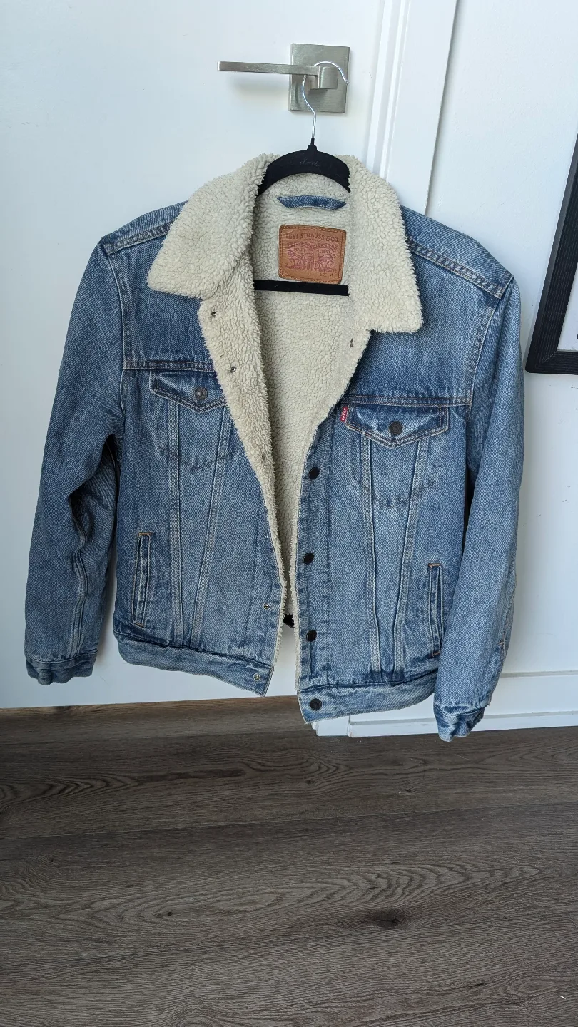 Levi's Sherpa-lined Denim Jacket (Men's M) thumbnail