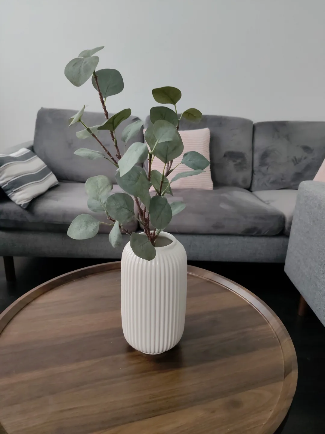 Vase + artificial flower thumbnail