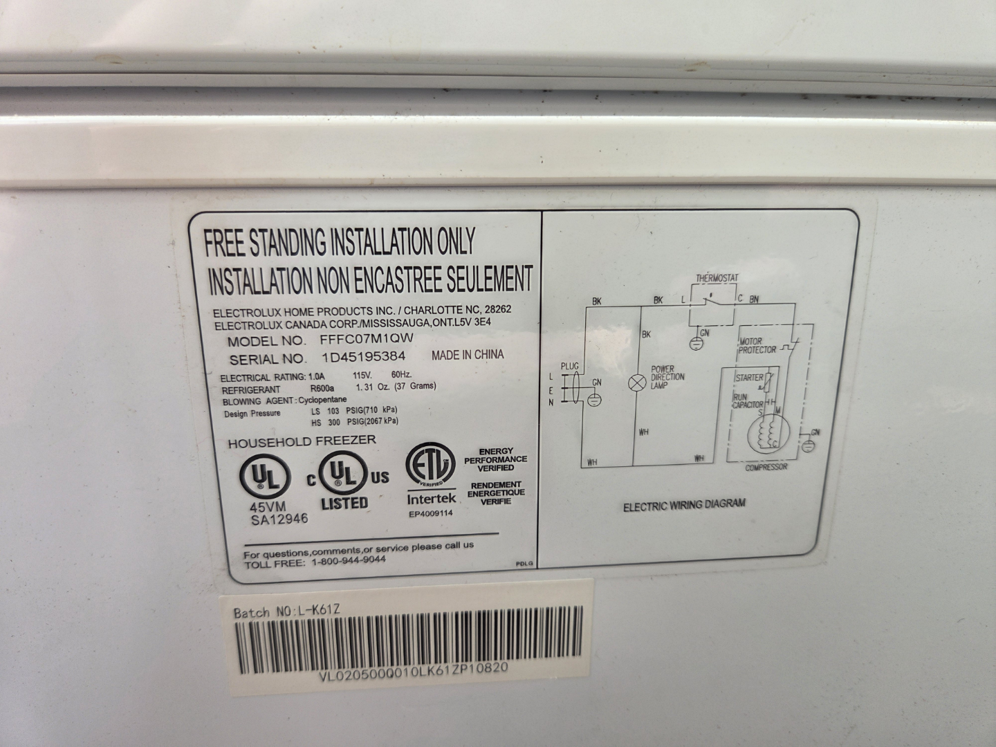 Small 37" Chest Freezer - photo 2
