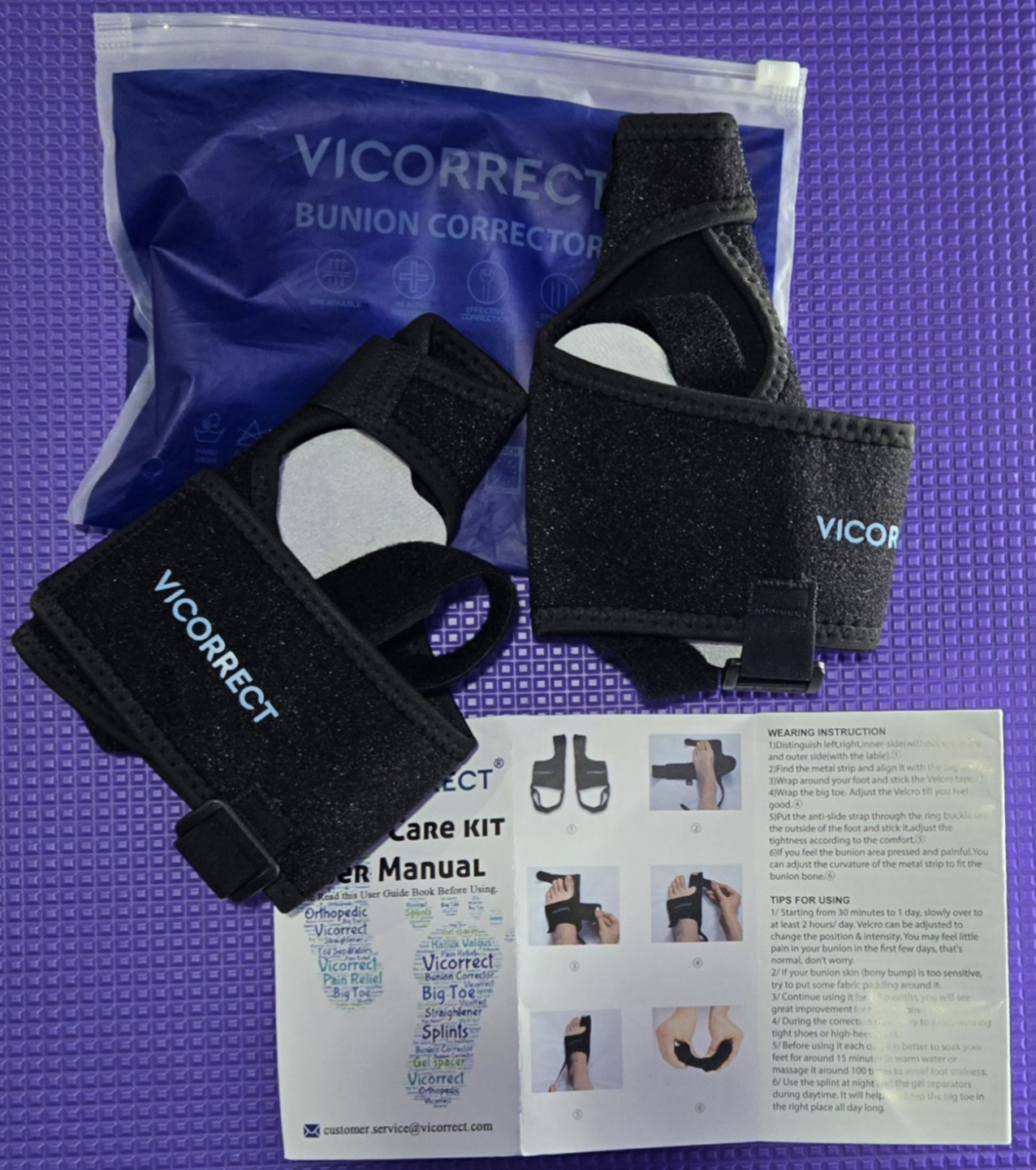 Pair of black bunion correctors. - photo 2