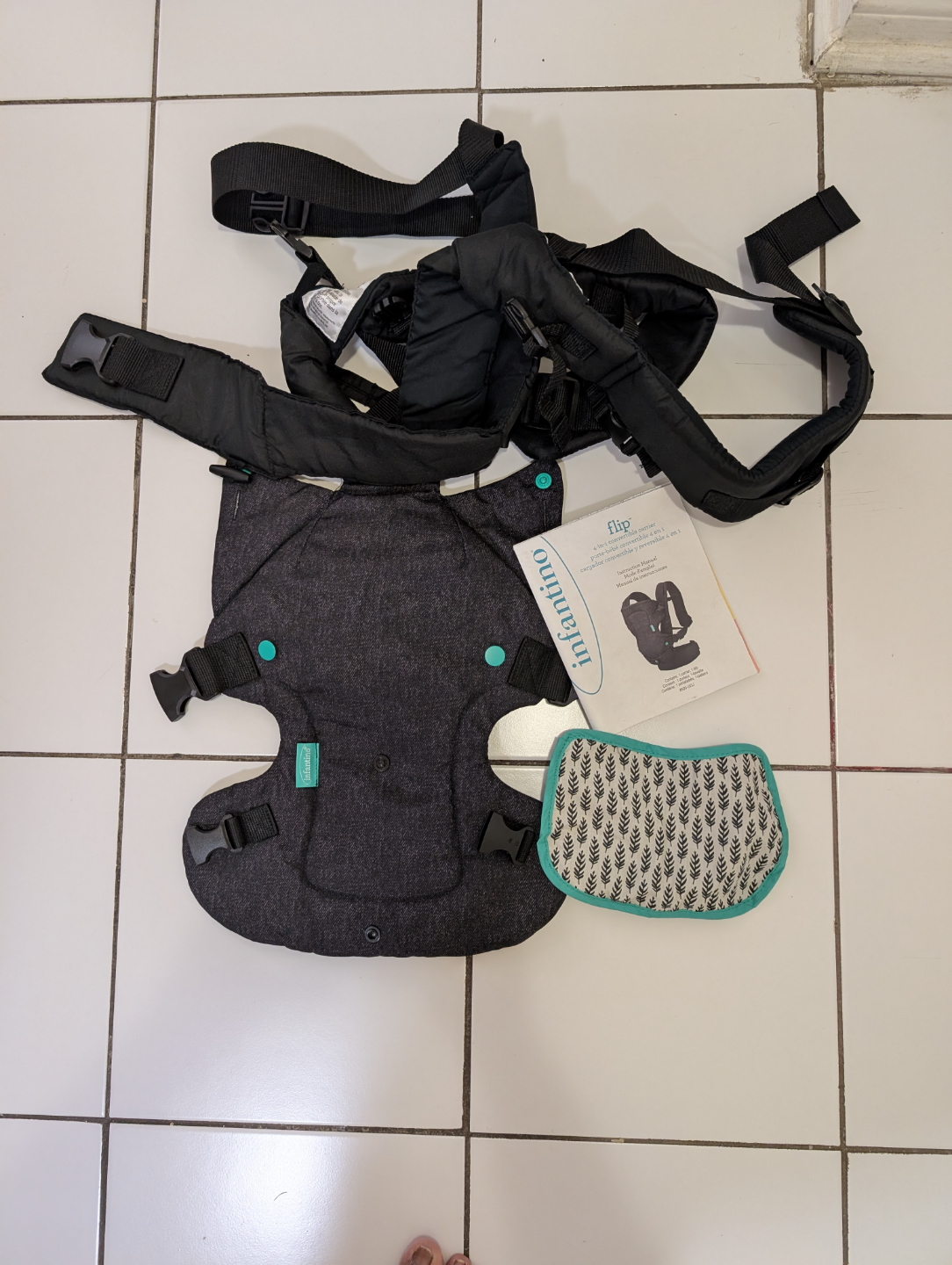 Infantino Flip 4-in-1 Convertible Carrier - photo 2