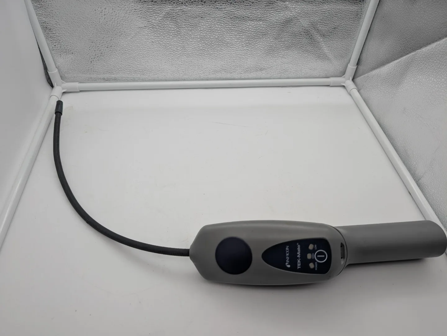Tek-Mate Leak Detector by Inficon thumbnail