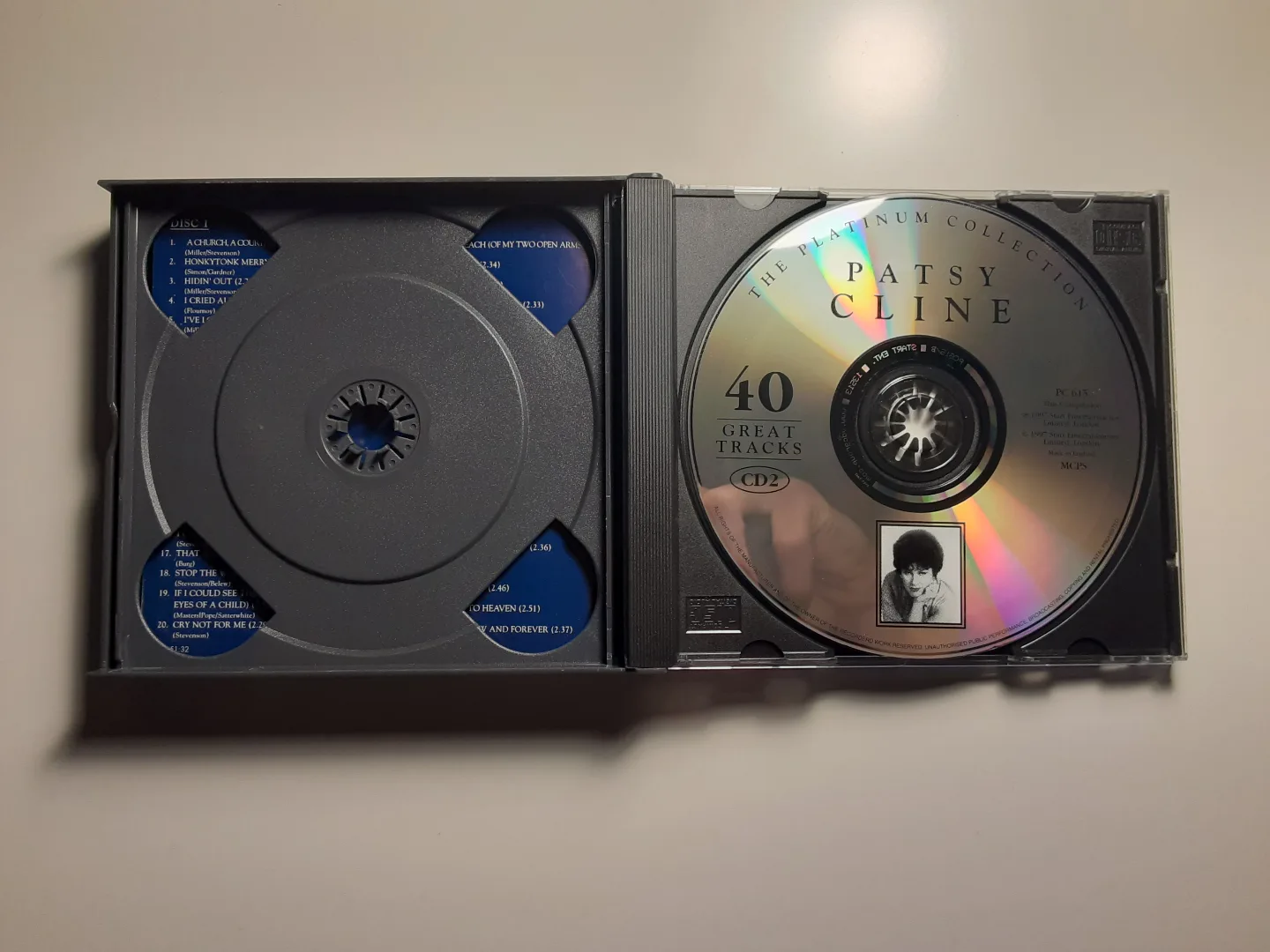 *RARE* Patsy Cline: The Platinum Collection | CD (2) image indicator(4)