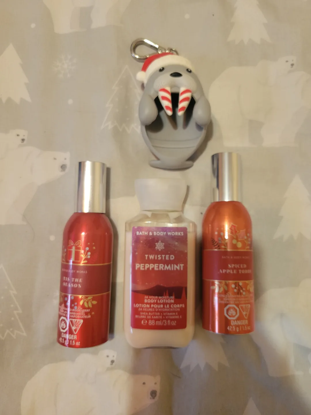 Bath & Body Works Christmas Bundle thumbnail