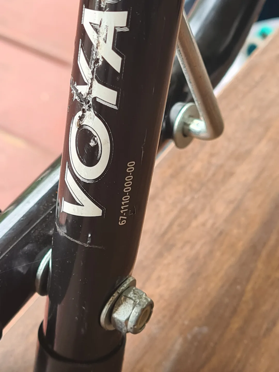 Voyager Trunk Mounted Bicycle Carrier image indicator(2)