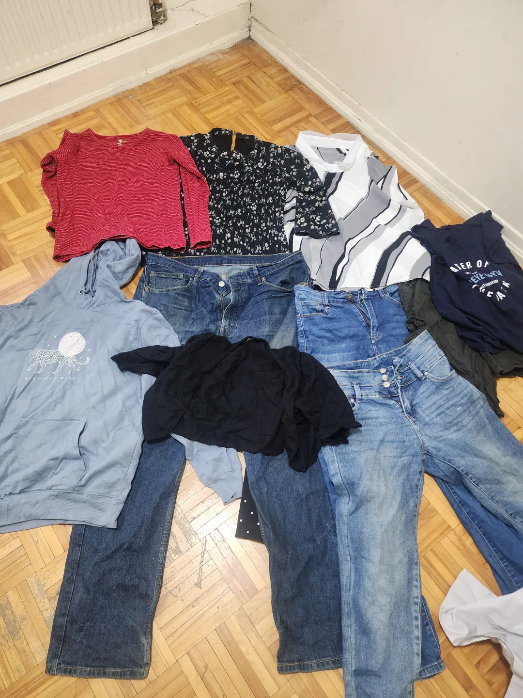 Women's Clothing Bundle - Tops, Jeans, Jacket #freecycle image indicator(2)