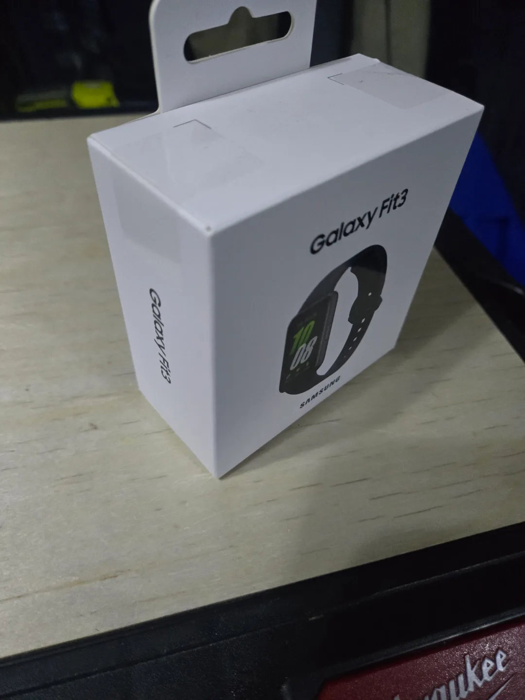 New Samsung Galaxy Fit3 Smartwatch thumbnail
