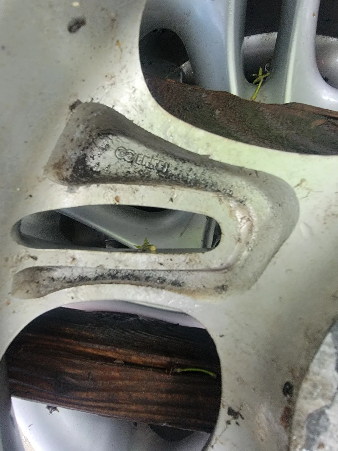 5x114.3 pattern 16" x 7" Enkei rims Offset 40 image indicator(9)