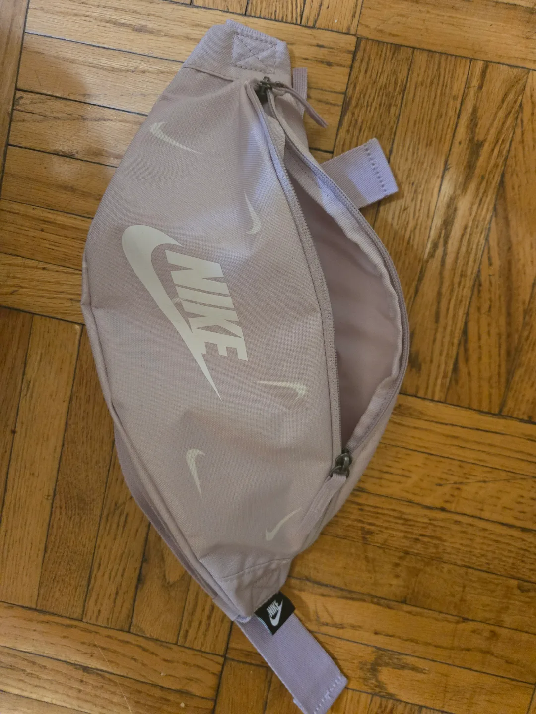 Nike Fanny Pack - Lavender image indicator(2)