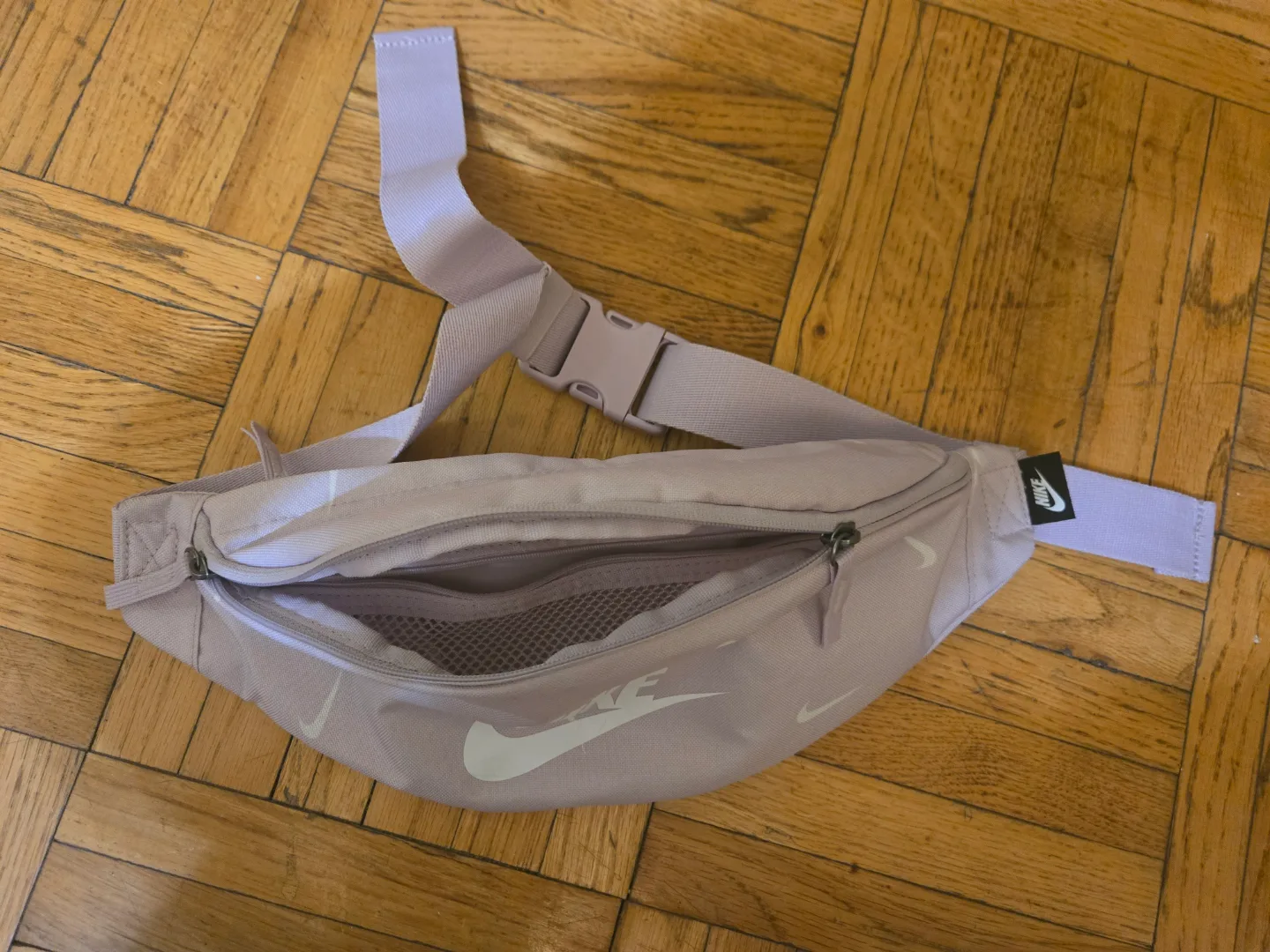 Nike Fanny Pack - Lavender image indicator(3)
