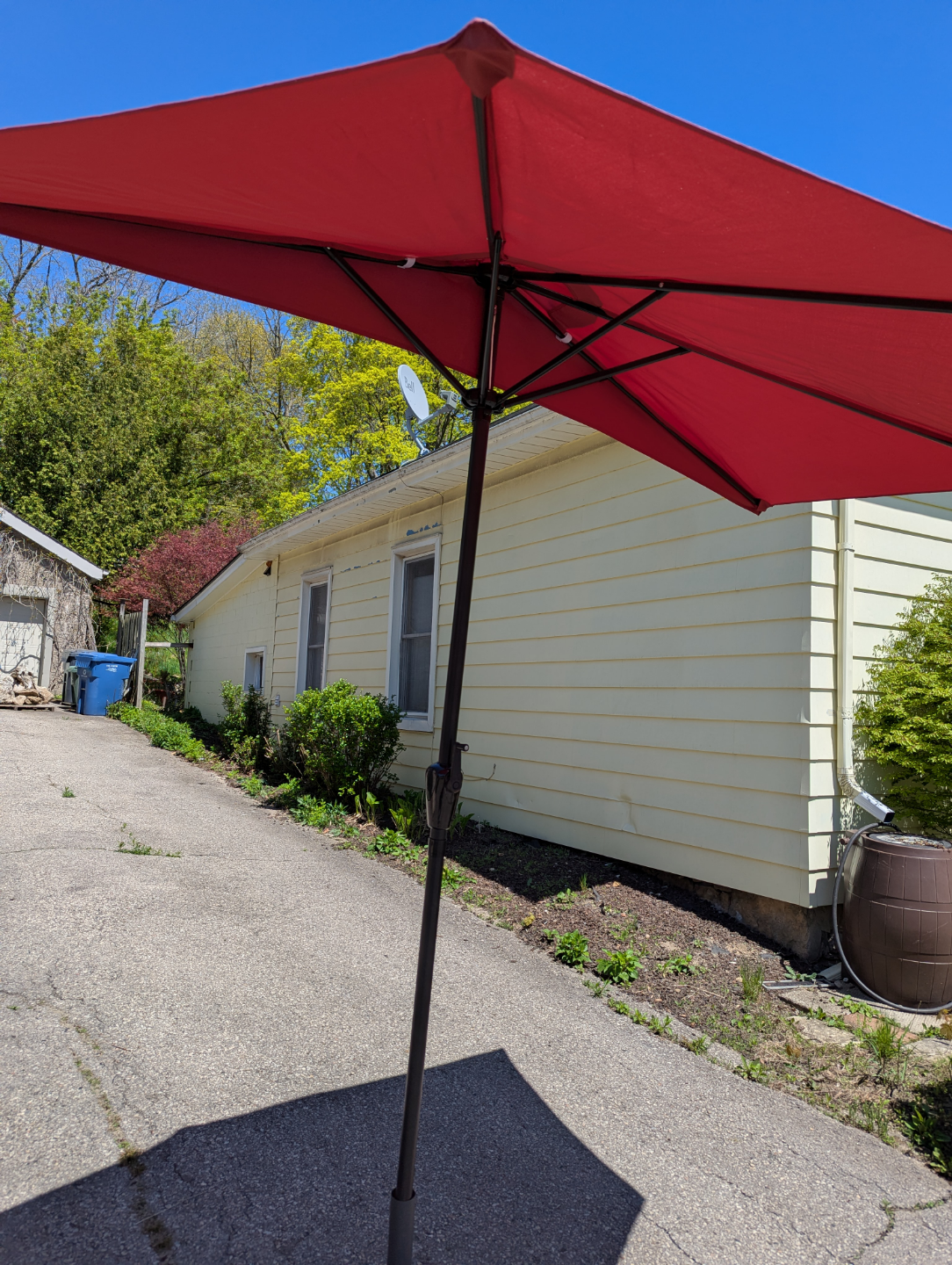 Red Patio Umbrella with Stand - photo 2