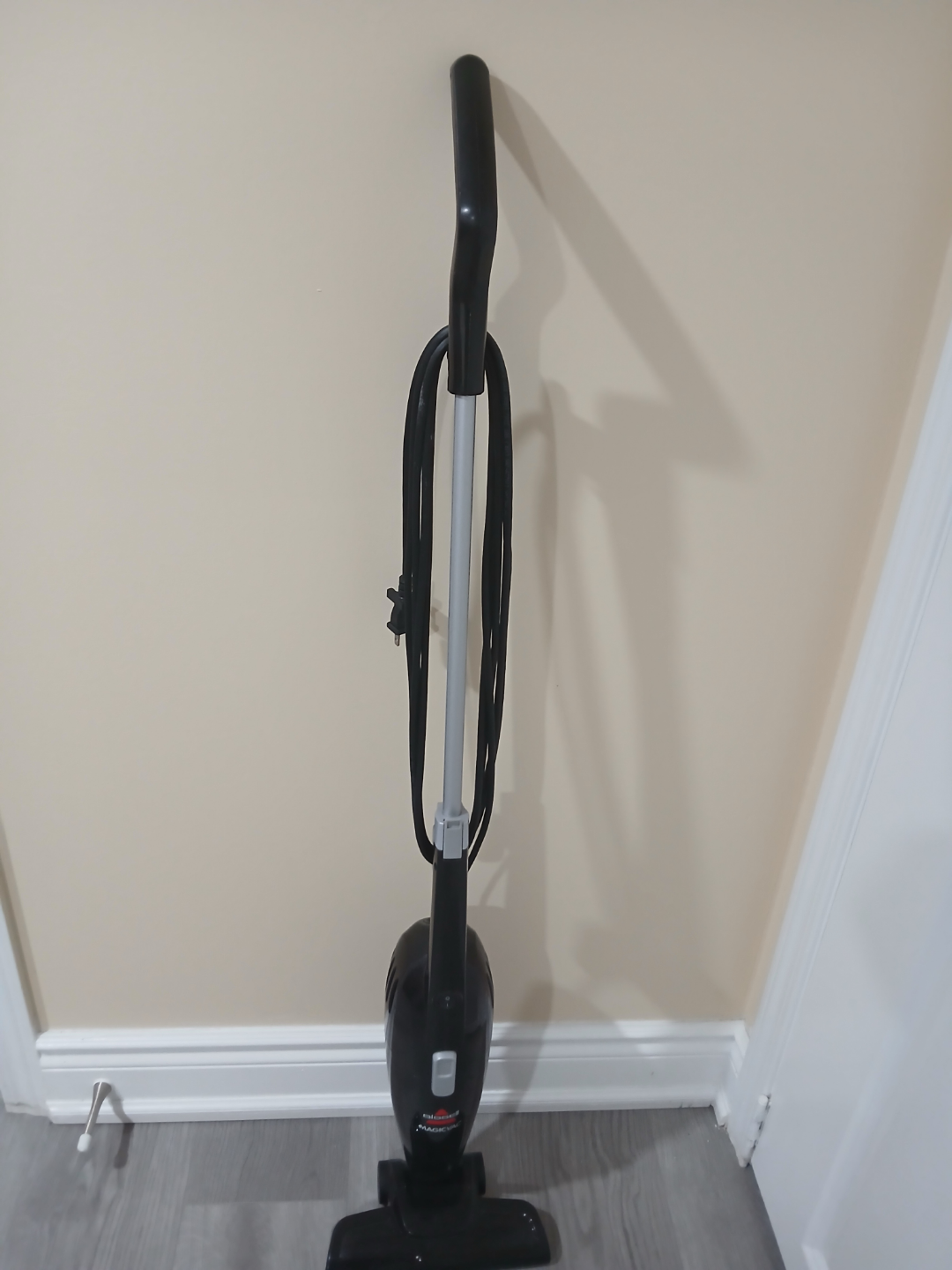 Bissell Magicvac Handheld Vacuum - photo 2