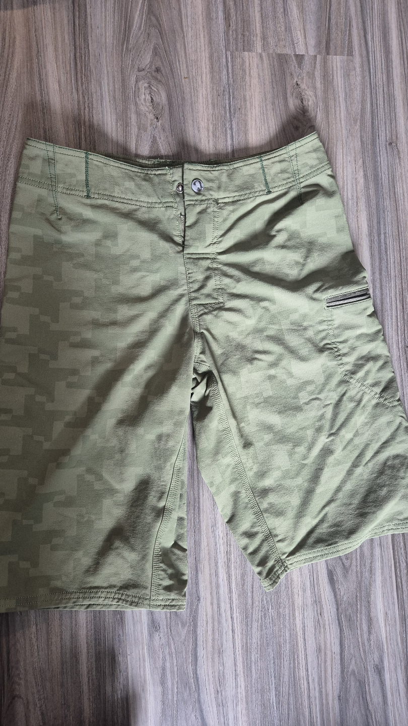 men's Lululemon 'Wet Dry Warm' Camo Shorts
