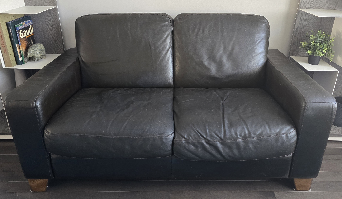 Natuzzi Leather Loveseat - photo 3