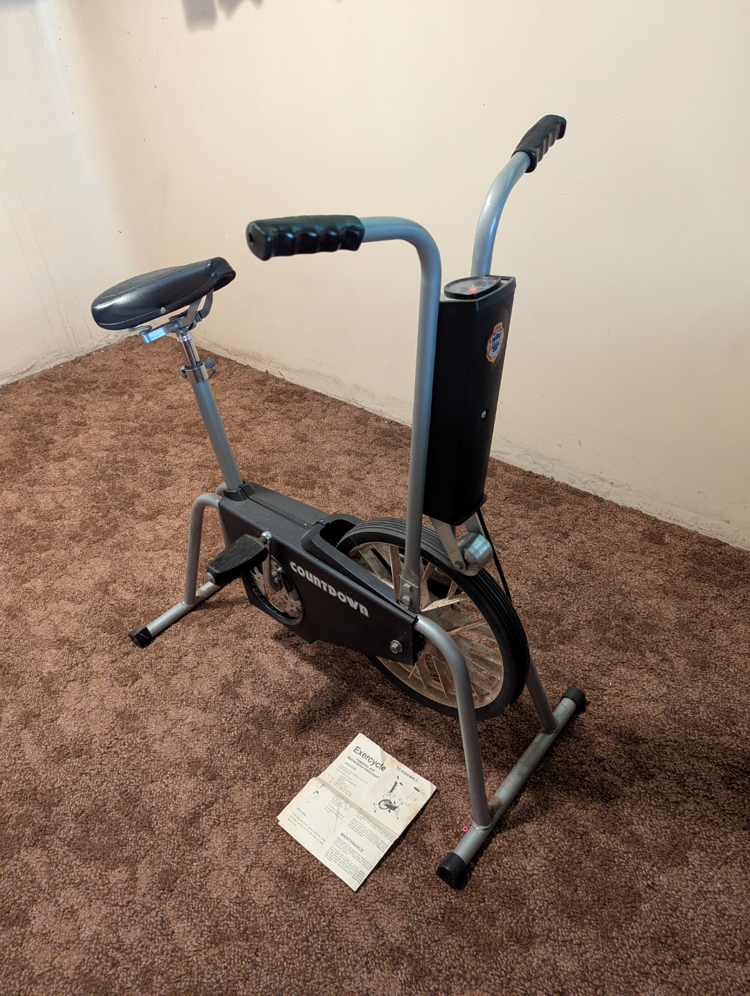 Vintage Countdown Exercise Bike - photo 3