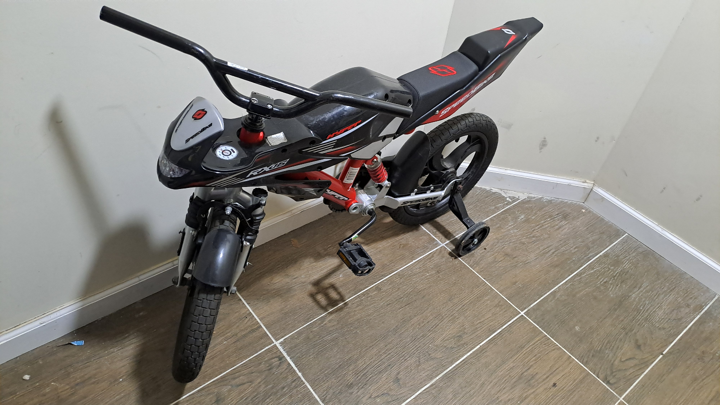 Kids' SpeedBike Motorcycle Style Bike w/ Training Wheels - photo 2