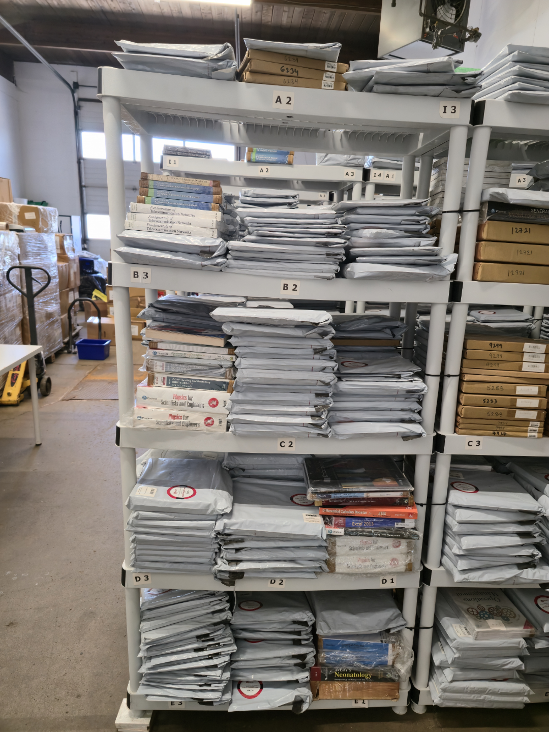 HDX 5-Tier Plastic Storage Shelf - 36"W x 72"H x 24"D