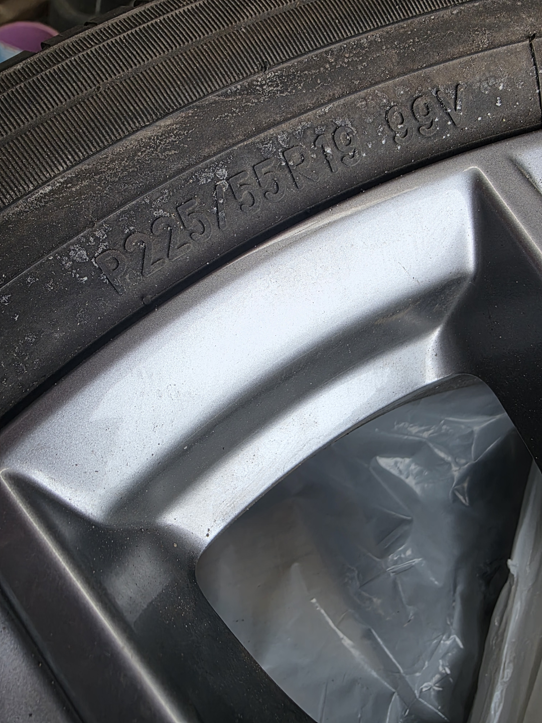 Set of 4 Mazda 2021 CX5 Toyo A36 All Season Tires P225/55R19 - photo 2