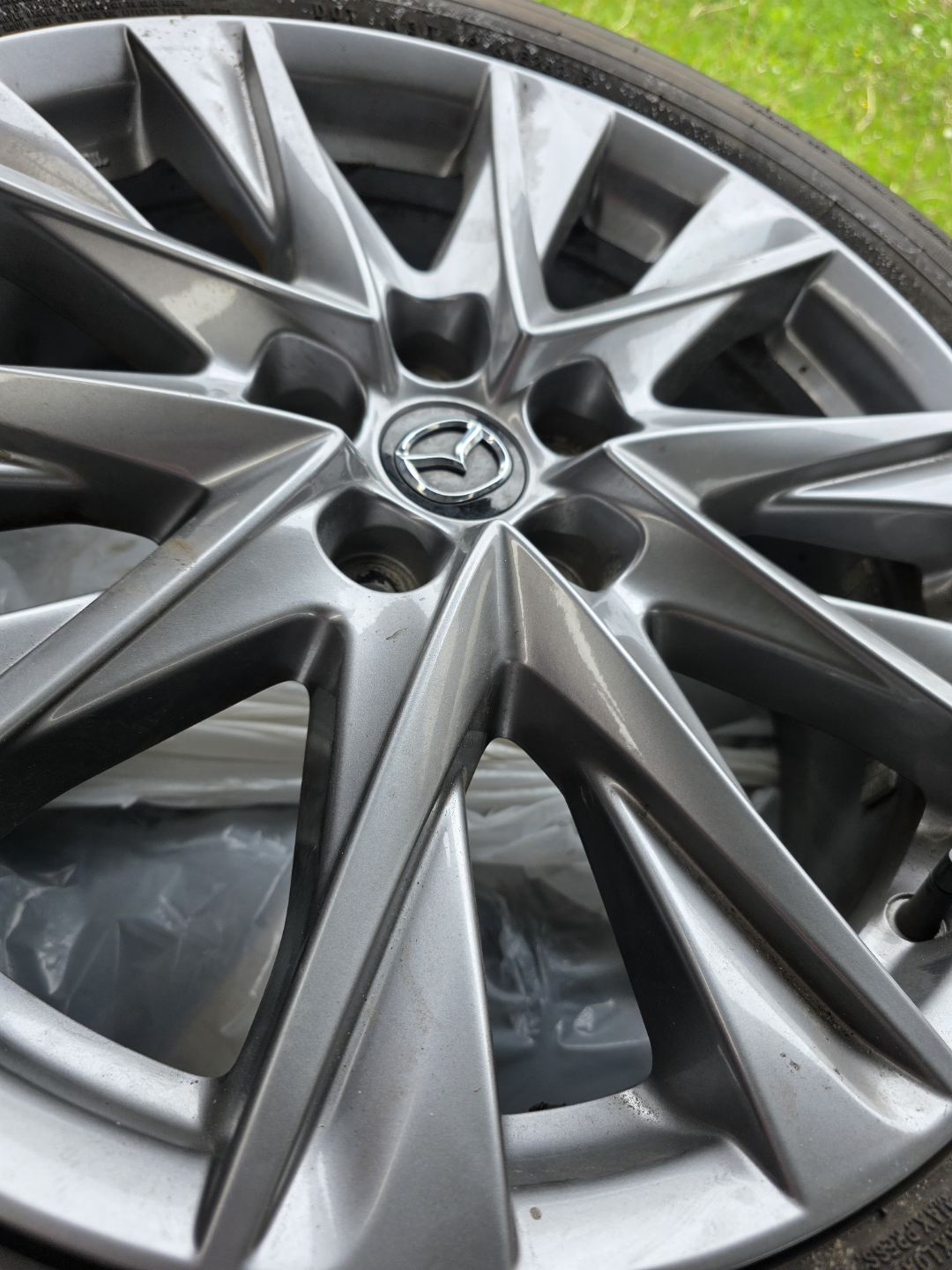 Set of 4 Mazda 2021 CX5 Toyo A36 All Season Tires P225/55R19 - photo 3