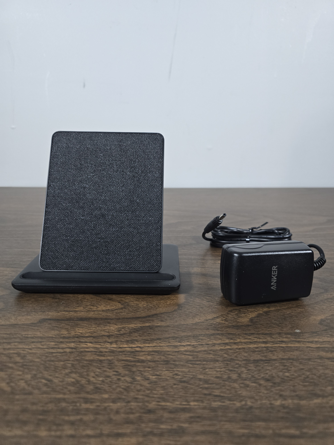 (New) Anker Wireless Charging Dock for Kindle Paperwhite - photo 3