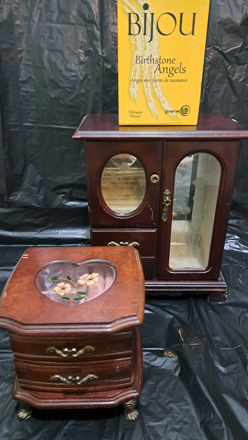 Two Vintage Wooden Jewelry Boxes - photo 2