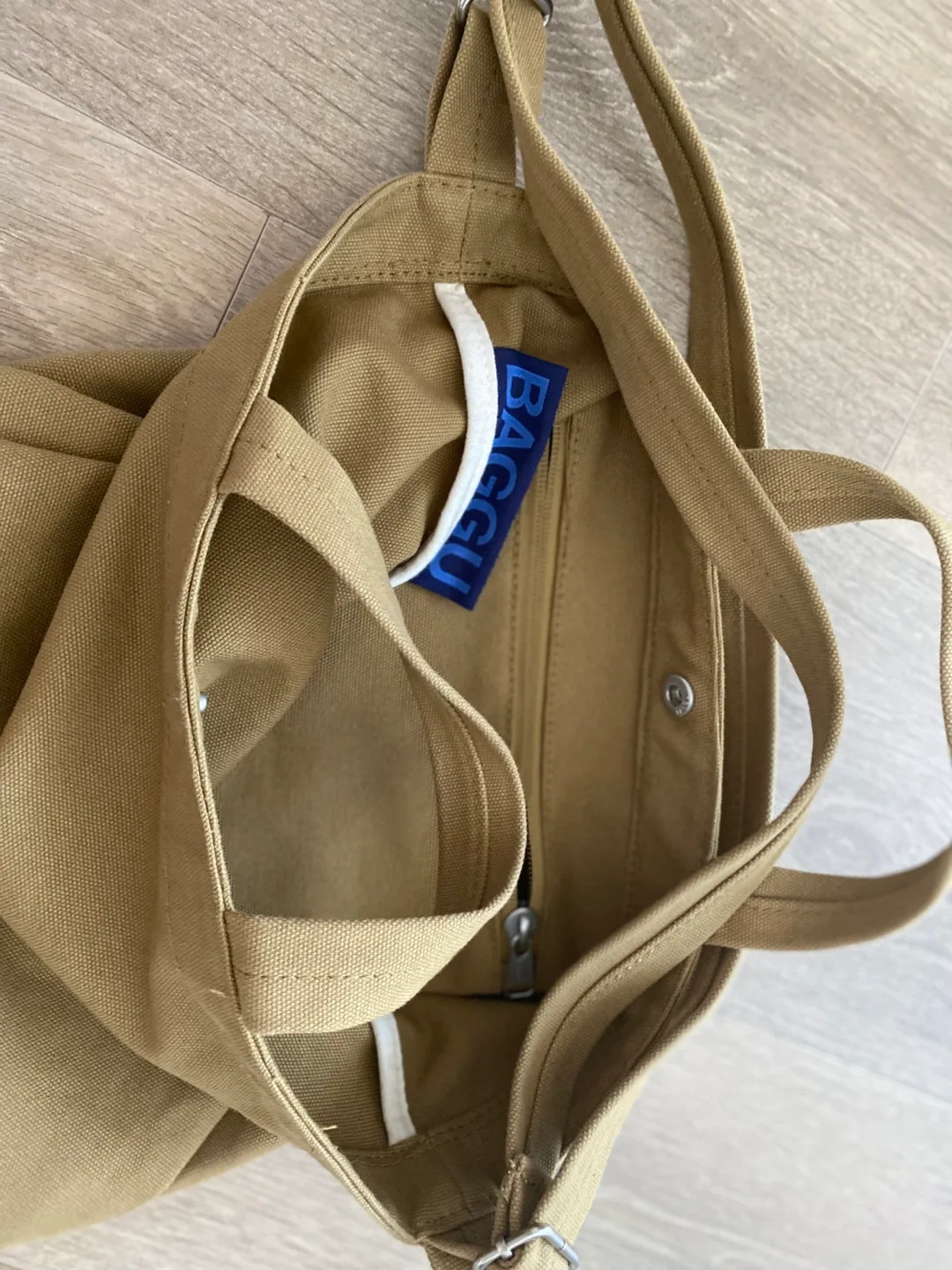 Baggu Standard Issue Tote Bag - Olive image indicator(2)