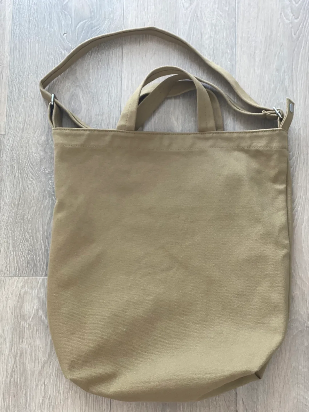 Baggu Standard Issue Tote Bag - Olive image indicator(3)