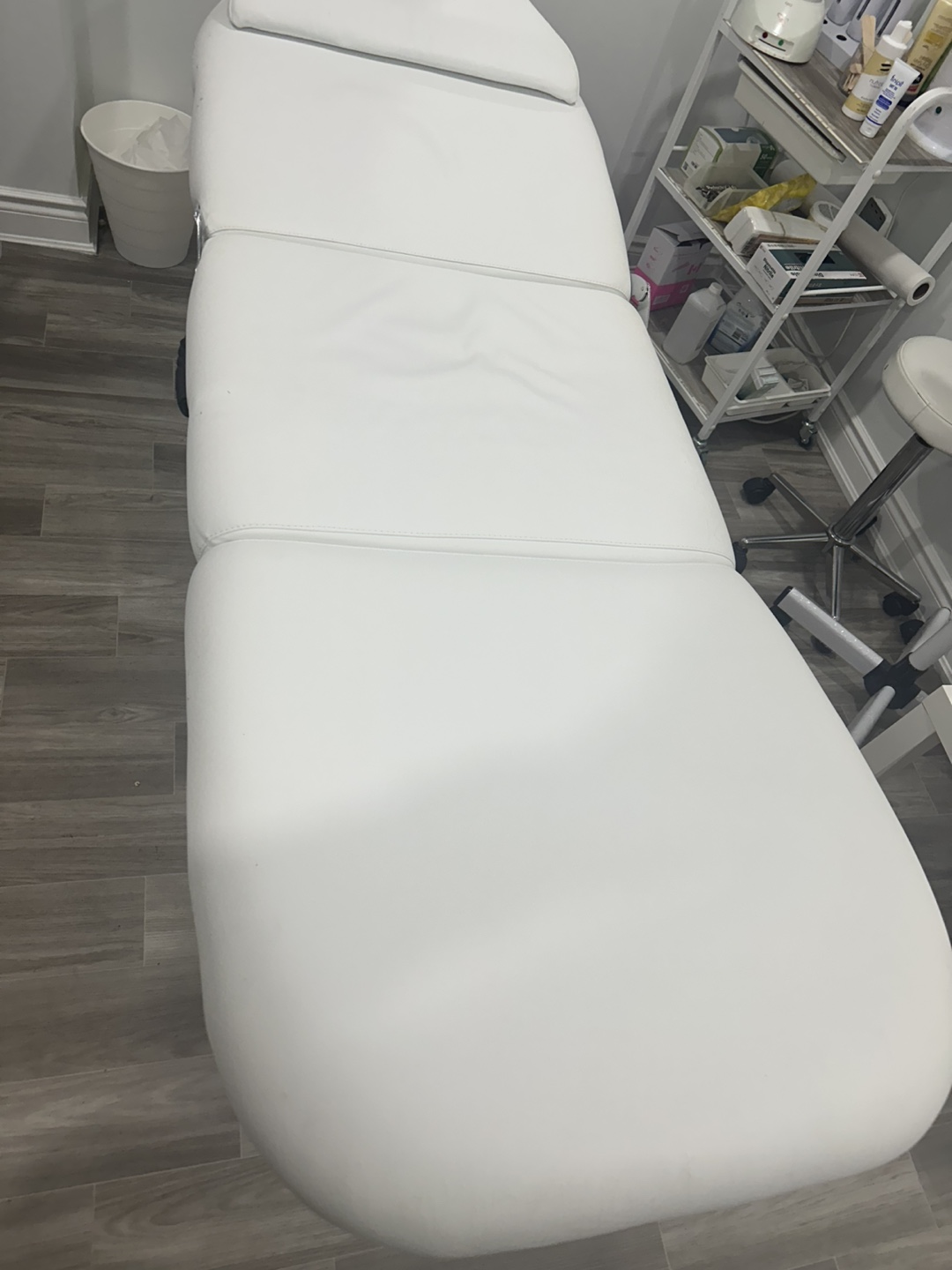 White 3-Section Portable Massage Table - photo 2