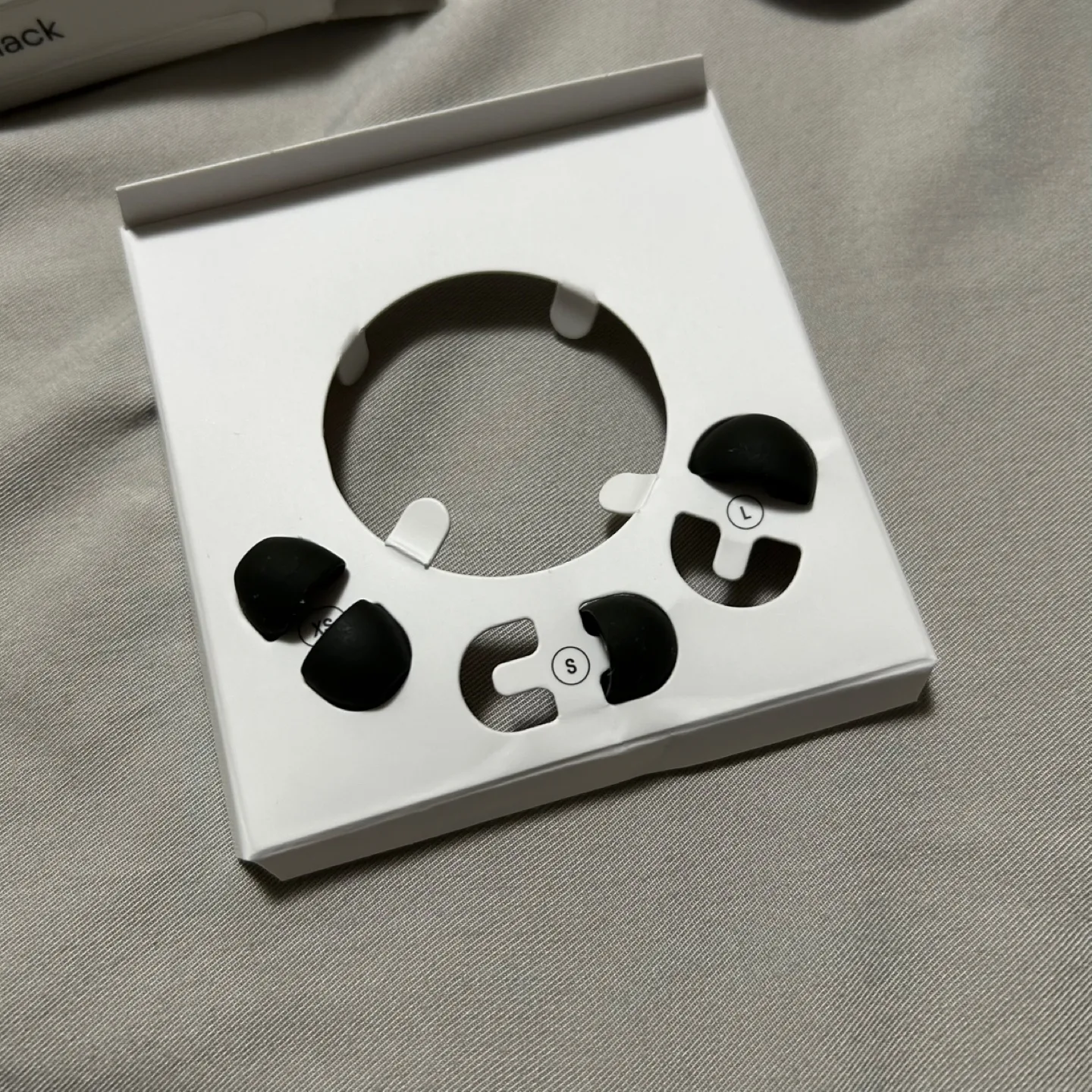 Loop Quiet Earplugs - Black image indicator(3)